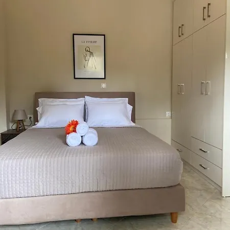 Casa Di Elena 아파트 Petrití